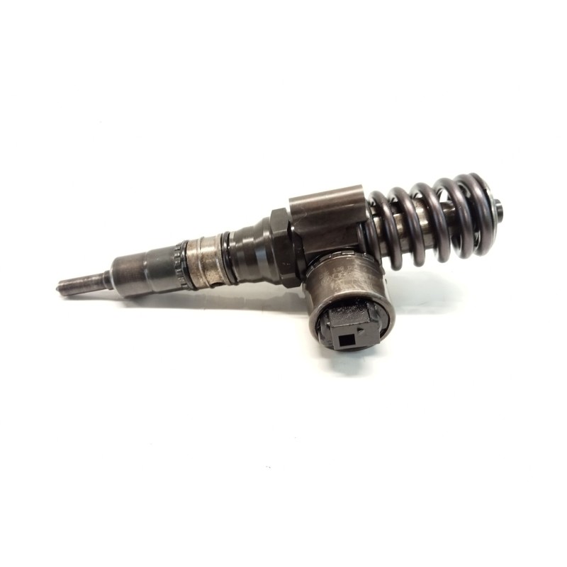 Injecteur Volkswagen Golf V (1K1) | Desguace Becerril