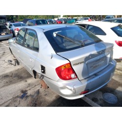 تفكيك Hyundai accent II (LC) 1.5 CRDi Diesel من عام 2005 بمحرك D3EA