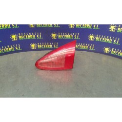 Recambio de piloto trasero central derecho para alfa romeo 147 (190) 1.6 t.spark eco progression referencia OEM IAM   