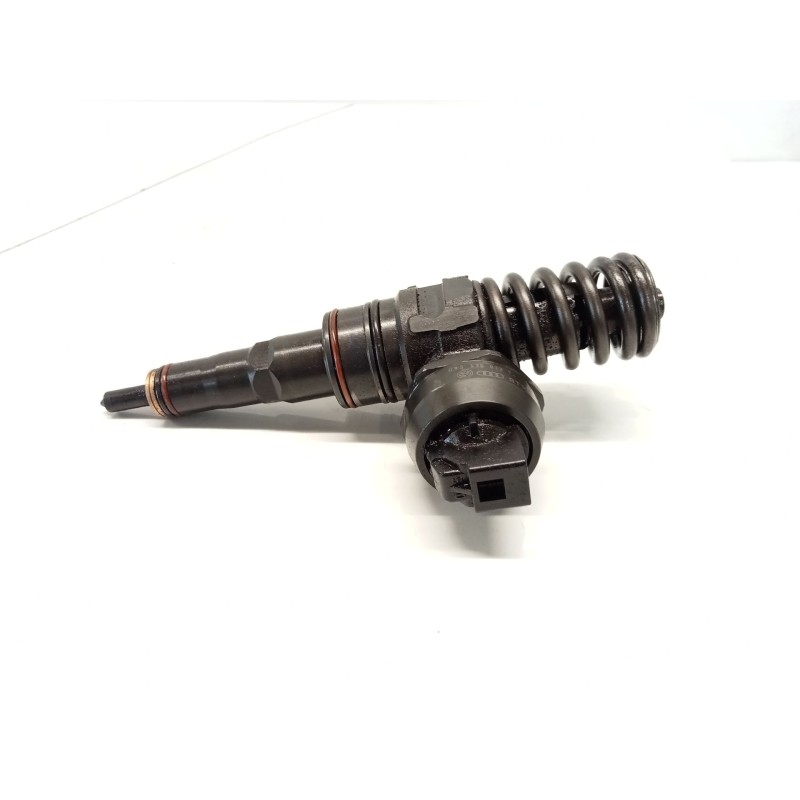 Injector Volkswagen Polo berlina (6N2) | Becerril Scrap Yard Injector Volkswagen Polo berlina (6N2) | Becerril Scrap Yard