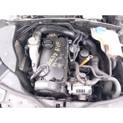 تفكيك Volkswagen passat B5.5 variant (3B6) 1.9 TDI Diesel من عام 2003 بمحرك AVF,AWX