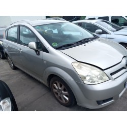 toyota corolla verso (zer_, zze12_, r1_) del año 2005