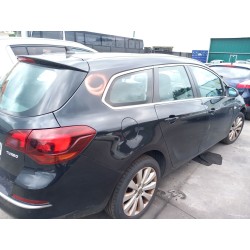 تفكيك Opel astra j sports tourer (P10) 1.4 Turbo (35) Gasolina من عام 2014 بمحرك A 14 NET,B 14 NET