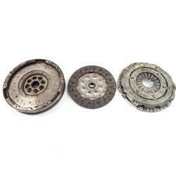 Recambio de kit de embrague para hyundai i30 (fd) 2.0 crdi referencia OEM IAM 2294002033  