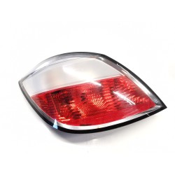 Recambio de piloto trasero izquierdo para opel astra h (a04) 1.4 (l48) referencia OEM IAM 342691834 1222111 / 1222353 / 93178771