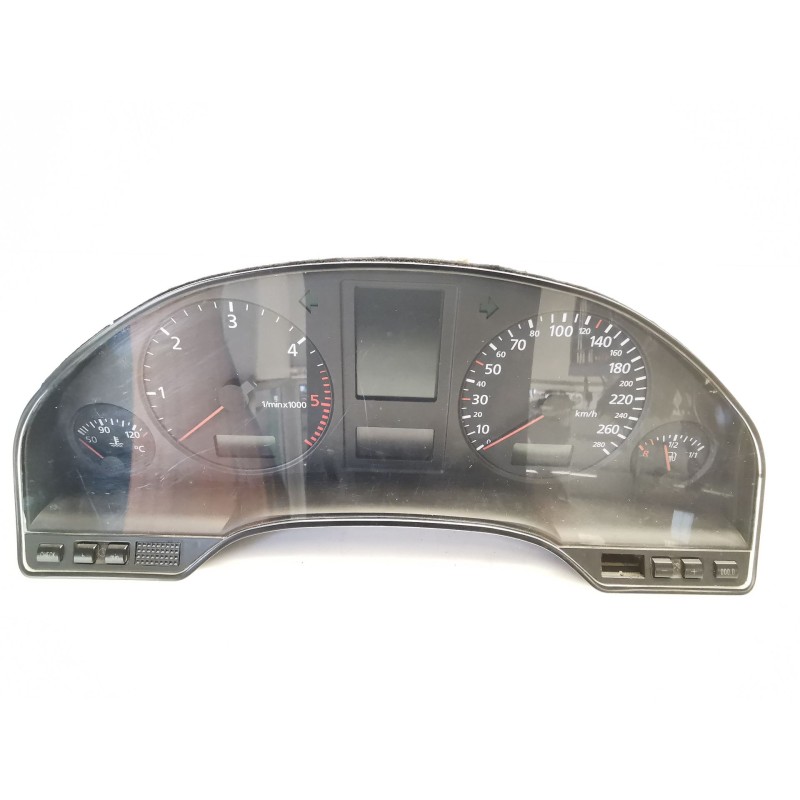 Instrumententafel Audi A8 (D2) | Desguace Becerril