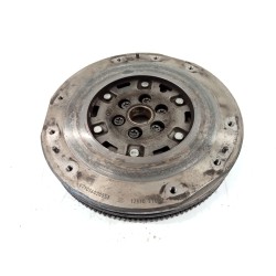 Recambio de kit de embrague para renault clio iii 2.0 16v referencia OEM IAM   