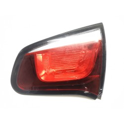Recambio de piloto trasero central derecho para citroën c3 ii (sc_) 1.4 hdi 70 (sc8hzc, sc8hr0, sc8hp4) referencia OEM IAM 98033
