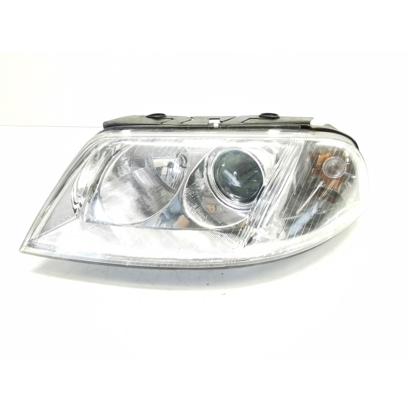 Farol esquerdo Volkswagen Passat B5.5 variant (3B6) | Desguace Becerril Farol esquerdo Volkswagen Passat B5.5 variant (3B6) | Desguace Becerril