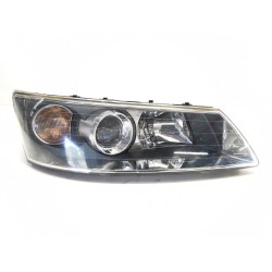 Recambio de faro derecho para hyundai sonata v (nf) 2.0 crdi referencia OEM IAM   