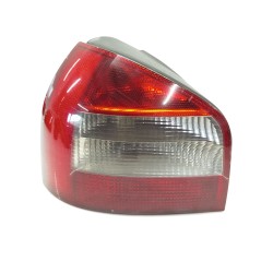 Recambio de piloto trasero izquierdo para audi a3 (8l1) 1.9 tdi referencia OEM IAM 8L0945095B  
