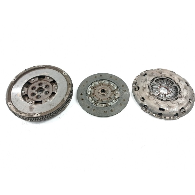 Recambio de kit de embrague para volkswagen touran (1t1, 1t2) 2.0 tdi 16v referencia OEM IAM   