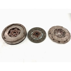 Recambio de kit de embrague para peugeot 407 sw st sport pack referencia OEM IAM   