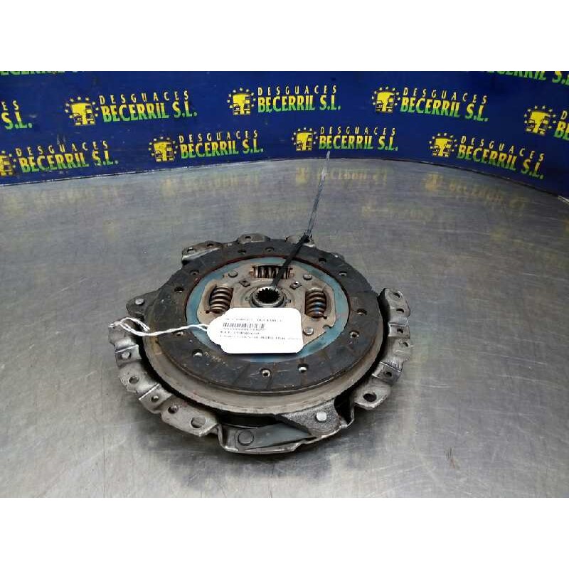 Recambio de kit embrague para ford fiesta berlina quarz referencia OEM IAM   