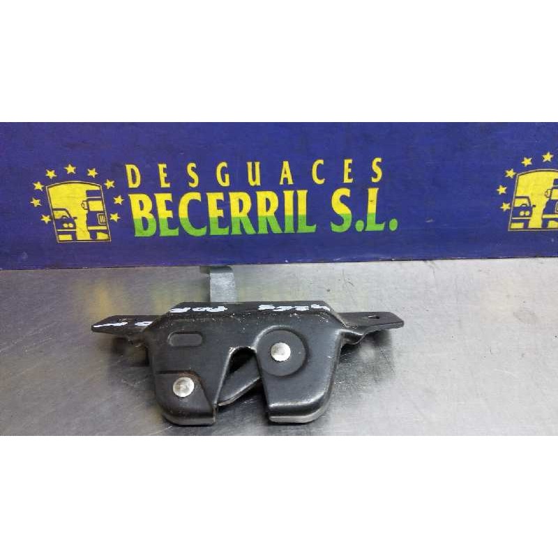 Recambio de cerradura maletero / porton para peugeot 106 (s2) sketch referencia OEM IAM   