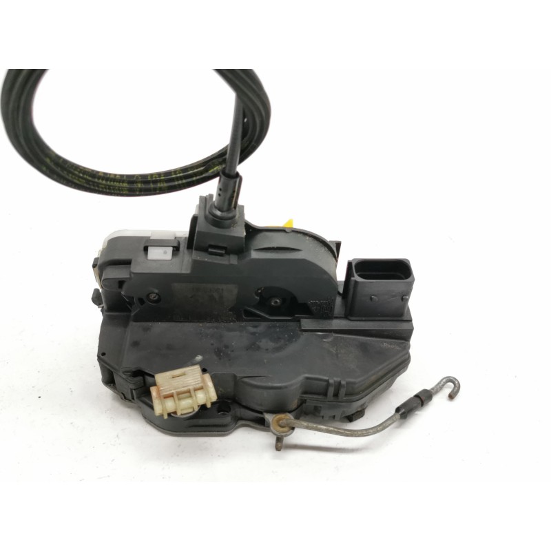 Recambio de cerradura puerta delantera izquierda para opel insignia berlina cosmo referencia OEM IAM 13503801  
