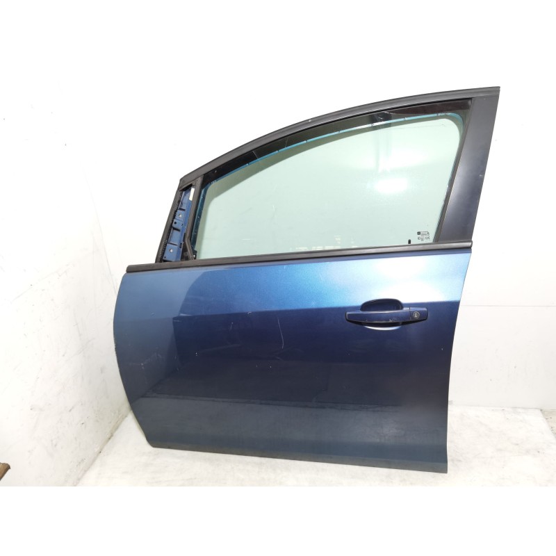 Left front door Opel Astra j (P10) | Becerril Scrap Yard