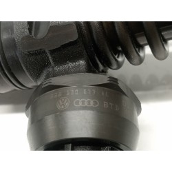 Recambio de inyector para volkswagen passat berlina (3b3) advance referencia OEM IAM 038130073AL 0414720039 
