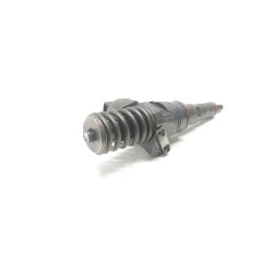 Injector Volkswagen Passat berlina (3B3) | Becerril Scrap Yard