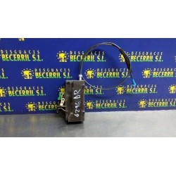 Recambio de cerradura puerta delantera derecha para ford fiesta berl./courier surf referencia OEM IAM   