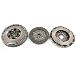 Clutch kit Opel Astra h berlina | Becerril Scrap Yard