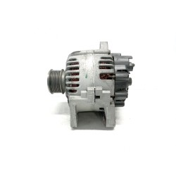 Recambio de alternador para dacia sandero ambiance referencia OEM IAM 8200667608A  