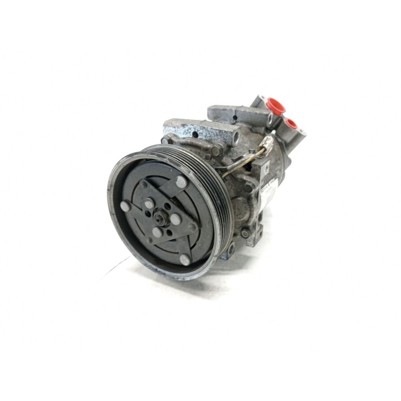 Recambio de compresor aire acondicionado para dacia sandero ambiance referencia OEM IAM 926006229R  