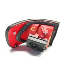 Recambio de piloto trasero derecho para audi a8 (d2) 2.5 tdi referencia OEM IAM   