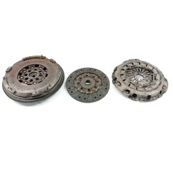 Recambio de kit de embrague para mercedes-benz clase e (w210) berlina 280 (210.063) referencia OEM IAM   