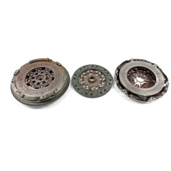 Recambio de kit de embrague para mercedes-benz clase e (w210) berlina 280 (210.063) referencia OEM IAM   