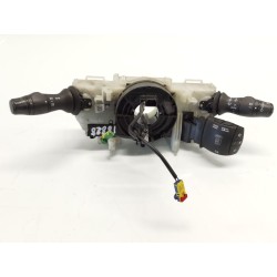 Recambio de com 2000 para renault scenic iii referencia OEM IAM 255670016R  