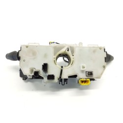 Recambio de com 2000 para renault scenic iii referencia OEM IAM 255670016R  