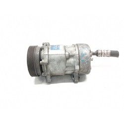 Air conditioning compressor Volkswagen Golf IV berlina (1J1) | Becerril Scrap Yard