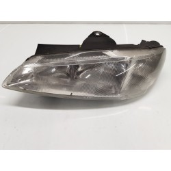 Left headlight Peugeot 406 (8B) | Becerril Scrap Yard