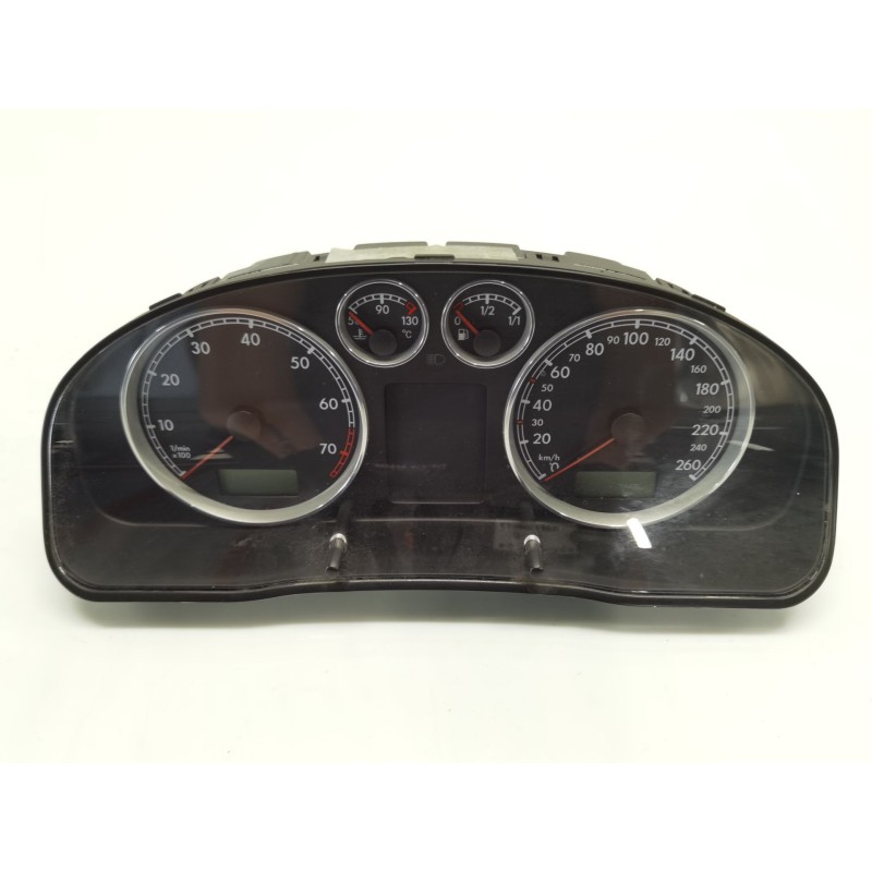 Instrument cluster Volkswagen Passat berlina (3B3) | Becerril Scrap Yard Instrument cluster Volkswagen Passat berlina (3B3) | Becerril Scrap Yard