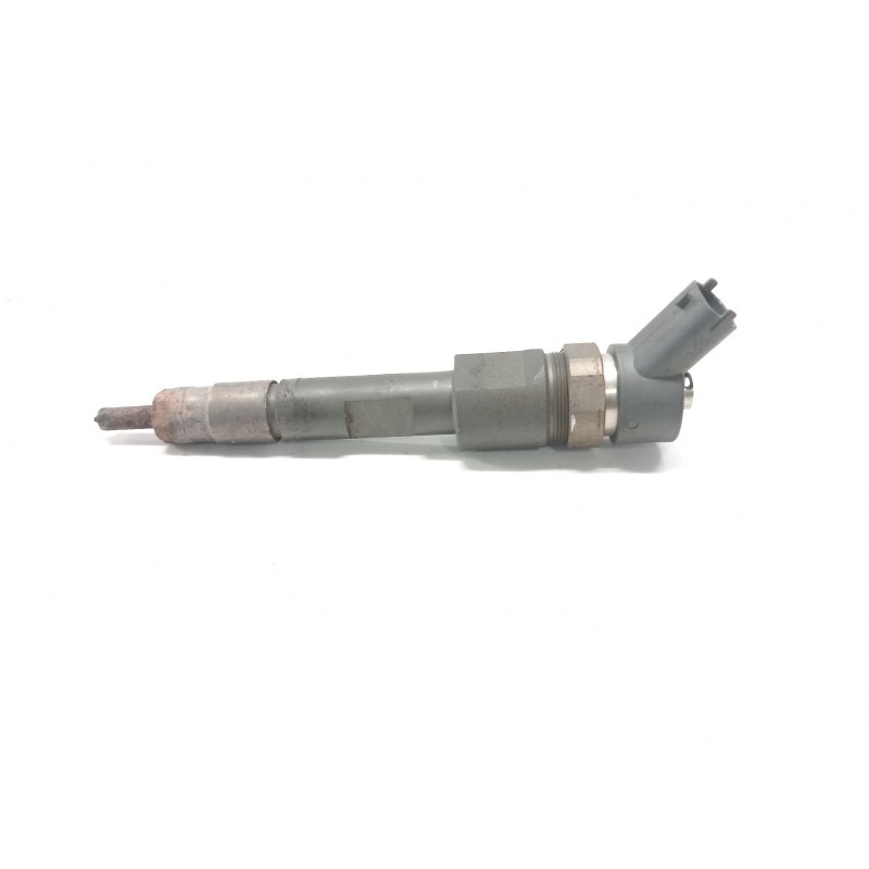 Recambio de inyector para renault scenic ii referencia OEM IAM 8200389369  