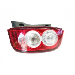 Fanale posteriore destro Nissan Micra III (K12) | Desguace Becerril