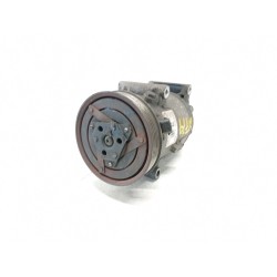 Recambio de compresor aire acondicionado para renault megane ii berlina 5p referencia OEM IAM 8200600110  