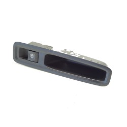 Recambio de mando elevalunas trasero izquierdo para dacia sandero iii 1.0 sce 65 referencia OEM IAM 829600971R  