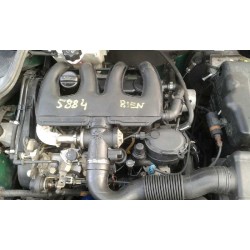 peugeot 206 berlina del año 2001