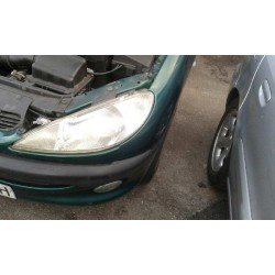 peugeot 206 berlina del año 2001