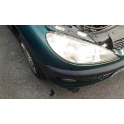 peugeot 206 berlina del año 2001