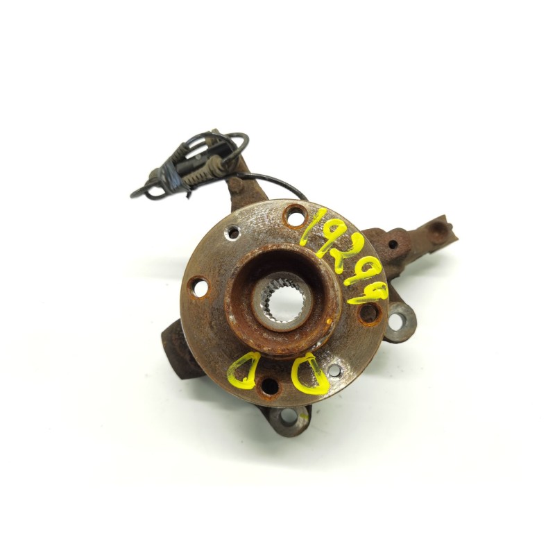 Recambio de mangueta delantera derecha para dacia sandero iii 1.0 sce 65 referencia OEM IAM   