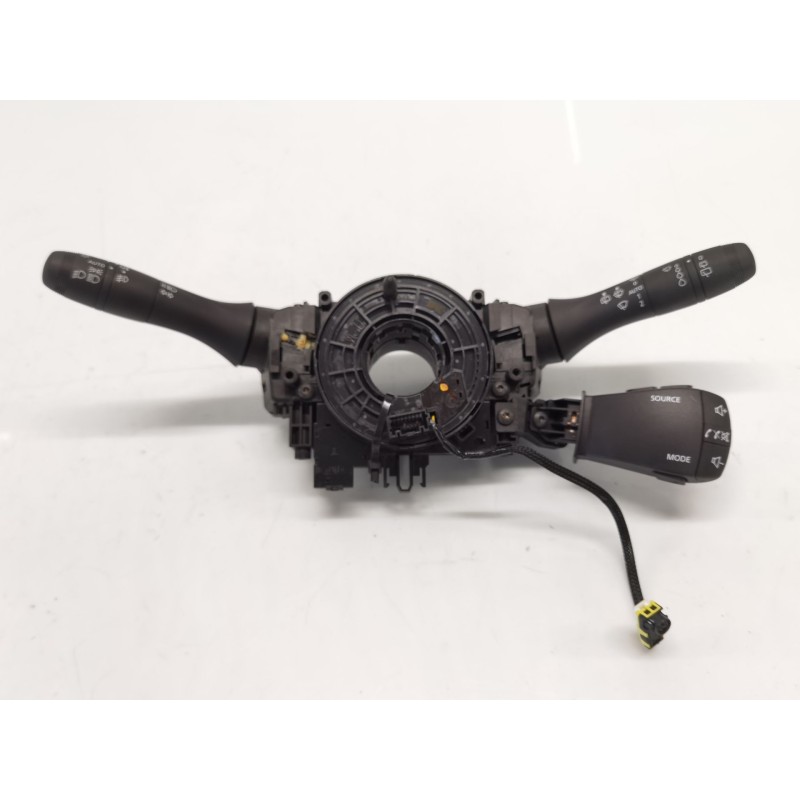 Recambio de com 2000 para dacia sandero iii 1.0 sce 65 referencia OEM IAM 255670975R  