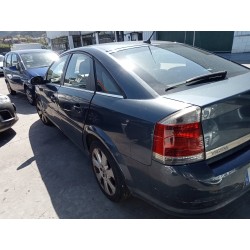 opel vectra c berlina del año 2006