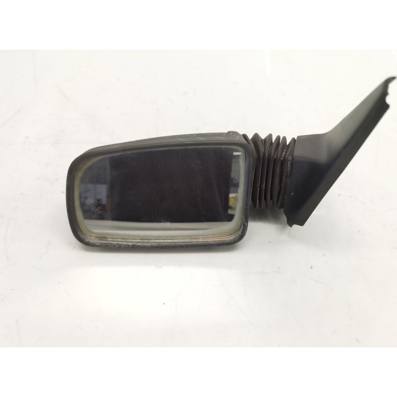 Specchietto retrovisore sinistro Peugeot 205 II (20A/C) | Desguace Becerril Specchietto retrovisore sinistro Peugeot 205 II (20A/C) | Desguace Becerril