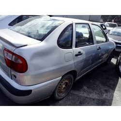 seat cordoba berlina (6k2) del año 2001