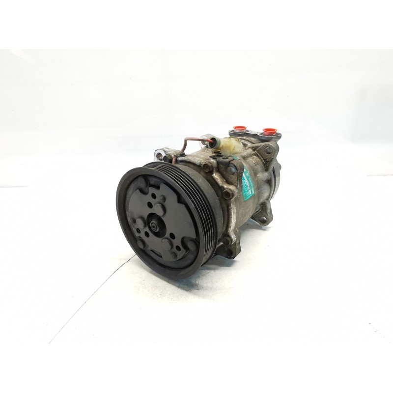 Air conditioning compressor Serie 400 (rt) | Becerril Scrap Yard Air conditioning compressor Serie 400 (rt) | Becerril Scrap Yard