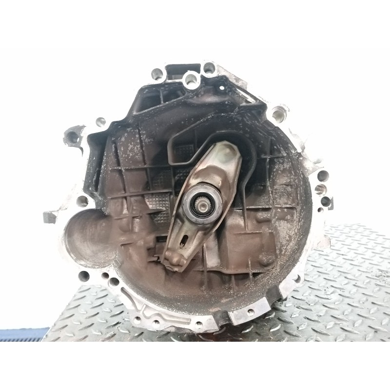 Caixa de câmbio Volkswagen Passat berlina (3B3) | Desguace Becerril Caixa de câmbio Volkswagen Passat berlina (3B3) | Desguace Becerril