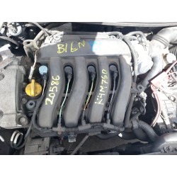 Détail des pièces pour Renault megane II (BM0/1_, CM0/1_) 1.6 16V (BM0C, CM0C) Gasolina de l'année 2003 avec le moteur K4M 760